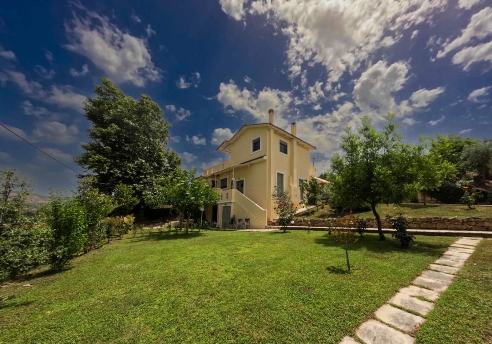 Estia Guest House Ancient Olympia ภายนอก รูปภาพ